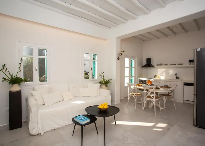 Nostos Mykonos - Klelia Ornos (Mykonos)