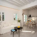 Nostos Mykonos - Klelia Ορνός